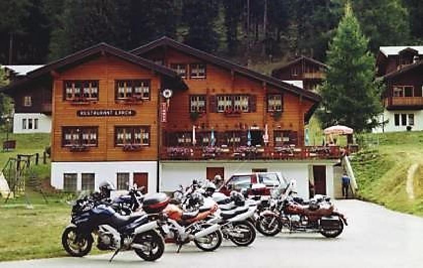 B&B Pension Laerch Obergesteln Екстериор снимка