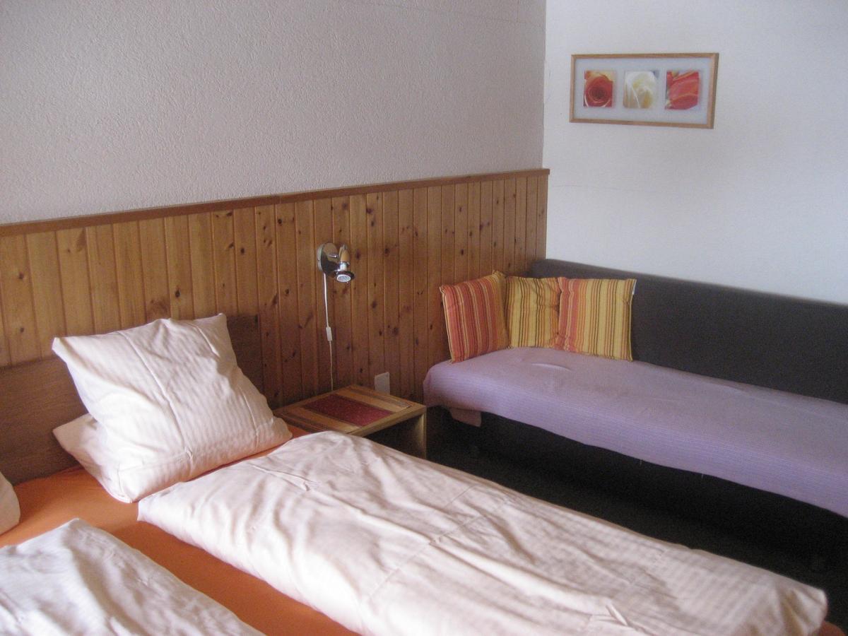 B&B Pension Laerch Obergesteln Екстериор снимка